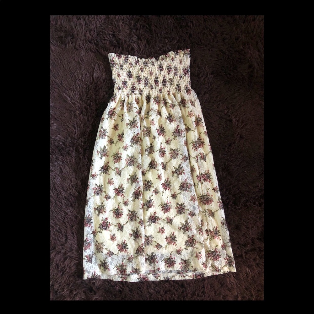 Strapless flower dress